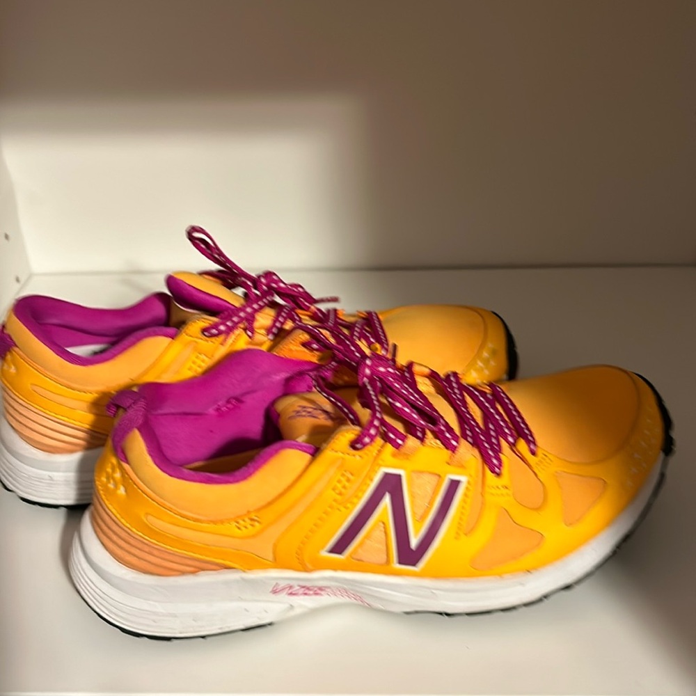 Orange and pink New balance